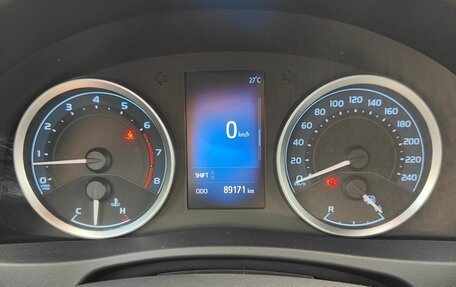 Toyota Corolla, 2018 год, 1 490 000 рублей, 13 фотография