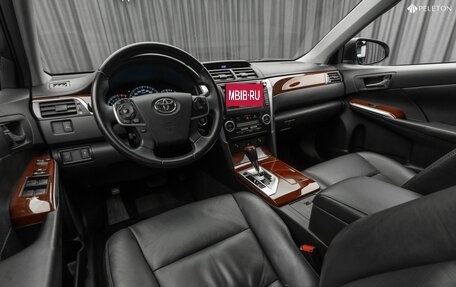 Toyota Camry, 2012 год, 1 780 000 рублей, 9 фотография