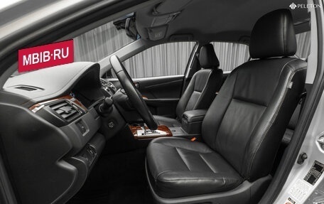 Toyota Camry, 2012 год, 1 780 000 рублей, 11 фотография