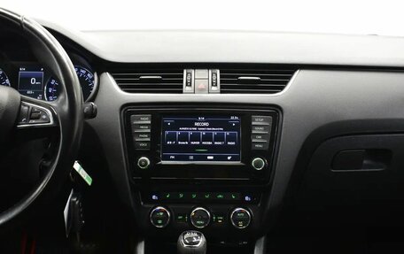 Skoda Octavia, 2016 год, 980 000 рублей, 7 фотография