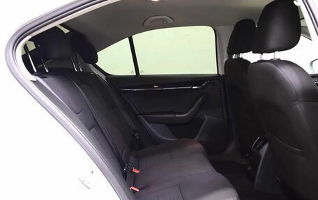 Skoda Octavia, 2016 год, 980 000 рублей, 12 фотография