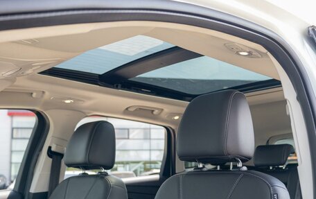 Ford Kuga III, 2013 год, 1 055 000 рублей, 25 фотография