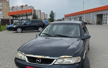 Opel Vectra B рестайлинг, 2000 год, 190 000 рублей, 1 фотография
