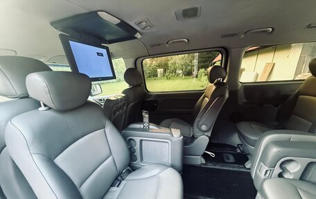 Hyundai Grand Starex Grand Starex I рестайлинг 2, 2009 год, 1 350 000 рублей, 13 фотография