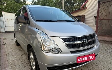 Hyundai Grand Starex Grand Starex I рестайлинг 2, 2009 год, 1 350 000 рублей, 7 фотография