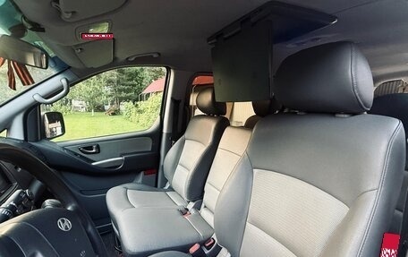Hyundai Grand Starex Grand Starex I рестайлинг 2, 2009 год, 1 350 000 рублей, 16 фотография