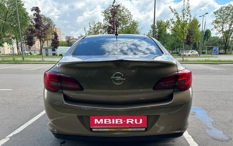 Opel Astra J, 2014 год, 799 000 рублей, 4 фотография