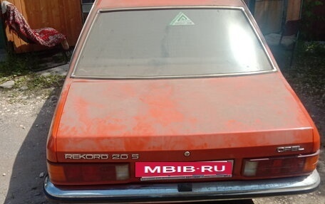 Opel Rekord E, 1979 год, 550 000 рублей, 3 фотография