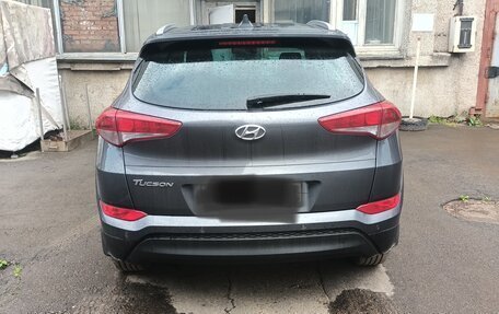 Hyundai Tucson III, 2018 год, 1 980 000 рублей, 2 фотография