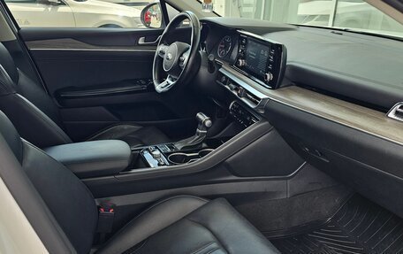 KIA K5, 2020 год, 2 549 000 рублей, 29 фотография