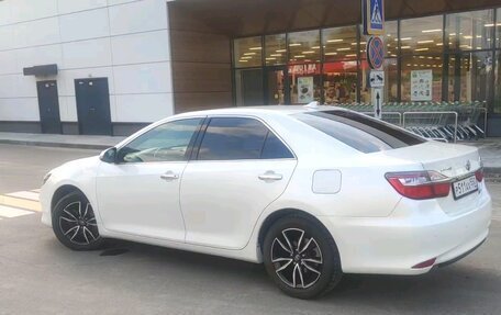 Toyota Camry, 2017 год, 2 050 000 рублей, 18 фотография