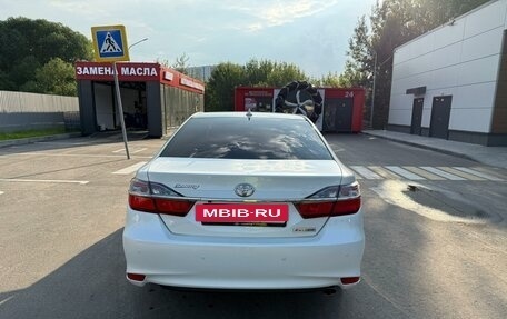 Toyota Camry, 2017 год, 2 050 000 рублей, 12 фотография