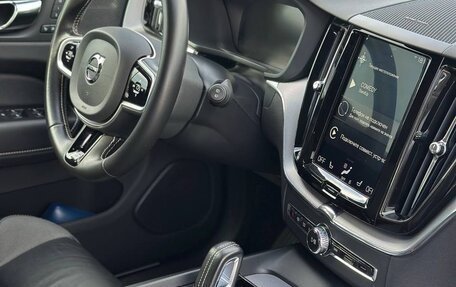 Volvo XC60 II, 2020 год, 3 600 000 рублей, 10 фотография