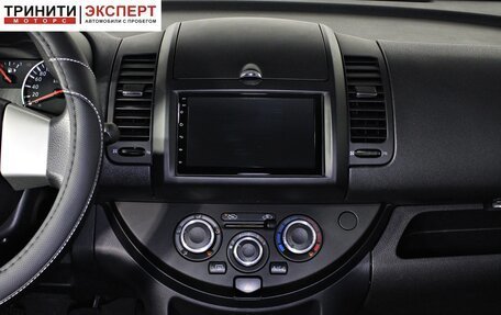 Nissan Note II рестайлинг, 2011 год, 677 000 рублей, 14 фотография