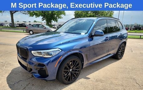 BMW X5, 2022 год, 4 980 803 рублей, 2 фотография