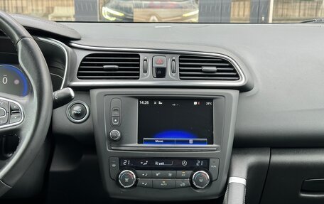 Renault Kadjar I рестайлинг, 2017 год, 1 380 000 рублей, 19 фотография