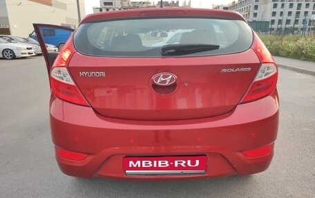 Hyundai Solaris II рестайлинг, 2011 год, 750 000 рублей, 2 фотография