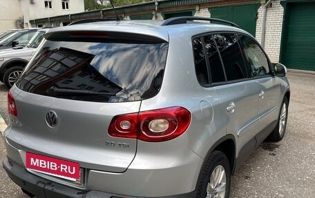 Volkswagen Tiguan I, 2010 год, 1 100 000 рублей, 3 фотография
