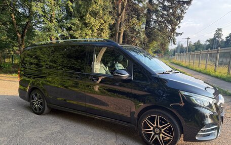 Mercedes-Benz V-Класс, 2019 год, 6 400 000 рублей, 7 фотография