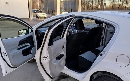 Toyota Aqua I, 2012 год, 800 000 рублей, 7 фотография