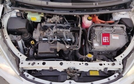 Toyota Aqua I, 2012 год, 800 000 рублей, 12 фотография