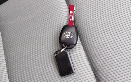 Toyota Aqua I, 2012 год, 800 000 рублей, 18 фотография