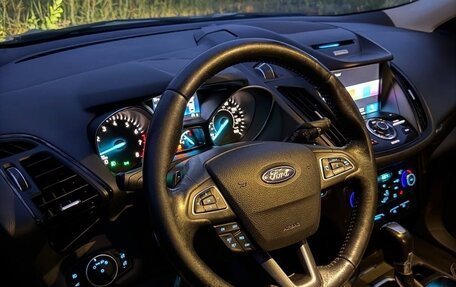 Ford Escape III, 2017 год, 2 150 000 рублей, 9 фотография