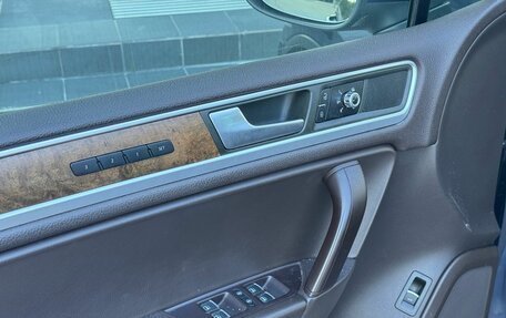 Volkswagen Touareg III, 2013 год, 2 300 000 рублей, 9 фотография