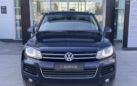 Volkswagen Touareg III, 2013 год, 2 300 000 рублей, 2 фотография