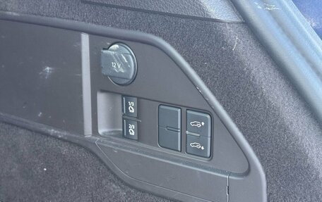 Volkswagen Touareg III, 2013 год, 2 300 000 рублей, 27 фотография