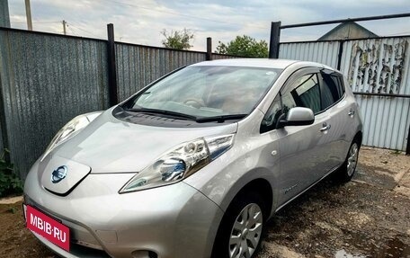 Nissan Leaf I, 2013 год, 550 000 рублей, 1 фотография