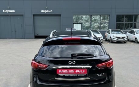 Infiniti FX II, 2011 год, 2 500 000 рублей, 4 фотография