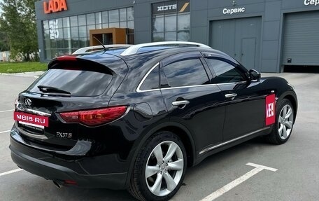 Infiniti FX II, 2011 год, 2 500 000 рублей, 7 фотография