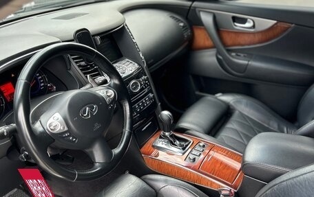 Infiniti FX II, 2011 год, 2 500 000 рублей, 12 фотография