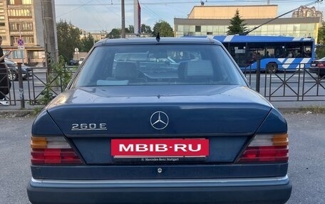 Mercedes-Benz W124, 1989 год, 180 000 рублей, 2 фотография