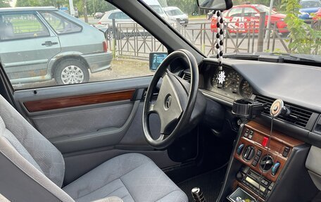 Mercedes-Benz W124, 1989 год, 180 000 рублей, 17 фотография