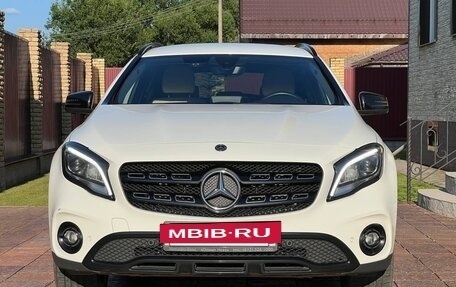 Mercedes-Benz GLA, 2019 год, 2 700 000 рублей, 2 фотография