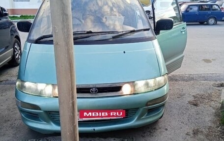 Toyota Estima III рестайлинг -2, 1993 год, 400 000 рублей, 2 фотография