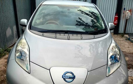 Nissan Leaf I, 2013 год, 550 000 рублей, 6 фотография
