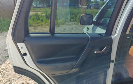 Land Rover Freelander II рестайлинг 2, 2012 год, 1 750 000 рублей, 21 фотография
