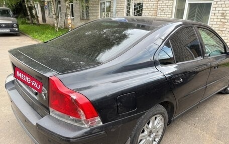 Volvo S60 III, 2004 год, 355 000 рублей, 4 фотография