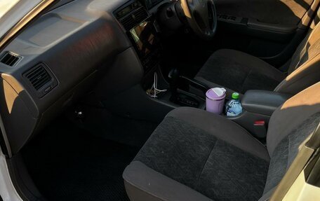 Toyota Carina, 2001 год, 555 000 рублей, 10 фотография