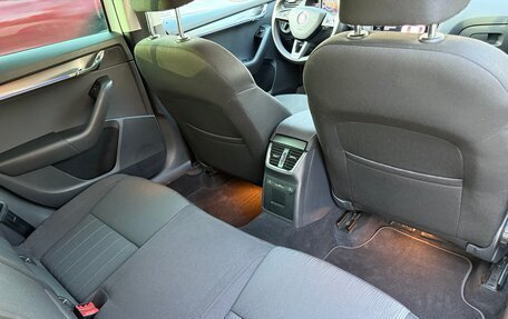 Skoda Octavia, 2019 год, 1 900 000 рублей, 20 фотография