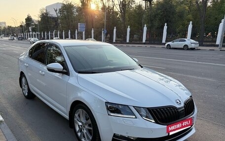 Skoda Octavia, 2019 год, 1 900 000 рублей, 23 фотография