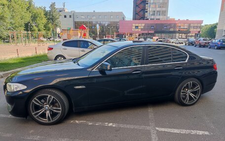 BMW 5 серия, 2011 год, 1 650 000 рублей, 4 фотография