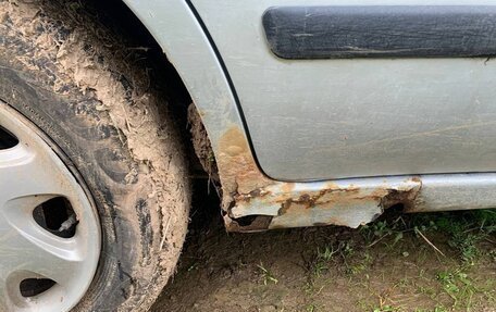 Nissan Almera, 1998 год, 250 000 рублей, 7 фотография
