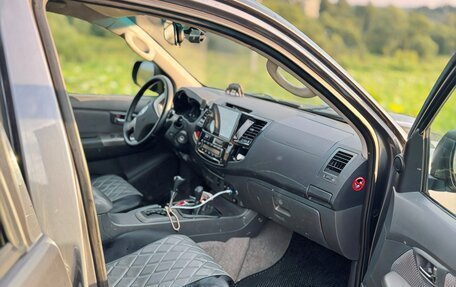 Toyota Hilux VII, 2013 год, 2 490 000 рублей, 6 фотография