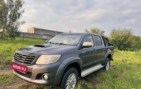 Toyota Hilux VII, 2013 год, 2 490 000 рублей, 7 фотография