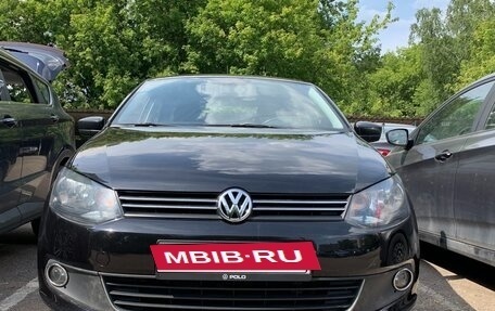 Volkswagen Polo VI (EU Market), 2012 год, 800 000 рублей, 11 фотография