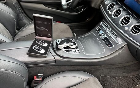 Mercedes-Benz E-Класс, 2019 год, 4 300 000 рублей, 7 фотография